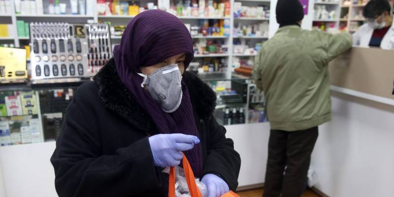ایران میں کورونا سے متاثرہ 103 سالہ خاتون صحت یاب