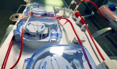 برطانوی ماہرین نے بیک وقت دل اور پھیپھڑوں کو صاف خون فرا ہم کرنے والی مشین تیار کر لی