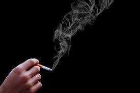 تمباکو نوشی کرنے والوں کو کورونا سے 14فیصد زیادہ خطرہ 
