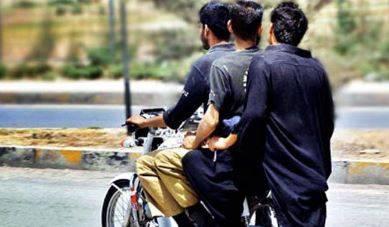 سندھ لاک ڈاؤن مزید سخت، خواتین اور بچوں کی ڈبل سواری پر بھی پابندی عائد