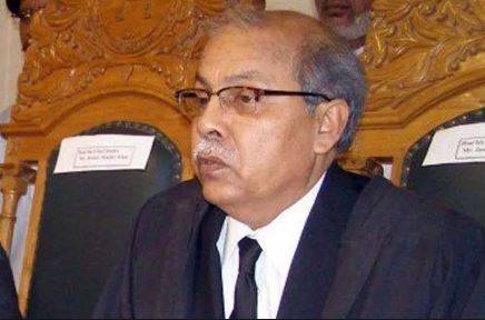 کرونا سے از خود نوٹس کیس ،وفاق ہو یا صوبائی حکومتیں ، کسی عمل میں شفافیت نظر نہیں آرہی ہے:چیف جسٹس