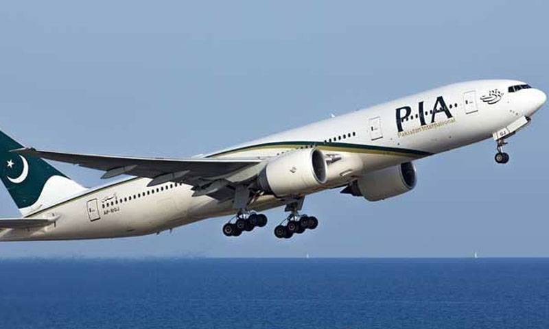 وزیراعظم عمران خان سے پاکستان اور برطانیہ کے درمیان خصوصی پروازیں چلوانے کا مطالبہ 