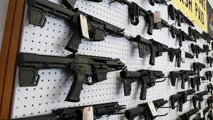 کینیڈا میں ہتھیاروں کی خرید و فروخت پر مکمل پابندی عائد