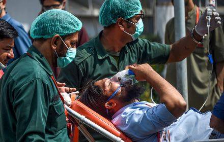 کورونا سے پاکستان میں ہلاکتوں کا سلسلہ جاری ‘ تعداد903ہو گئی‘ 42 ہزار 125 افراد متاثر
