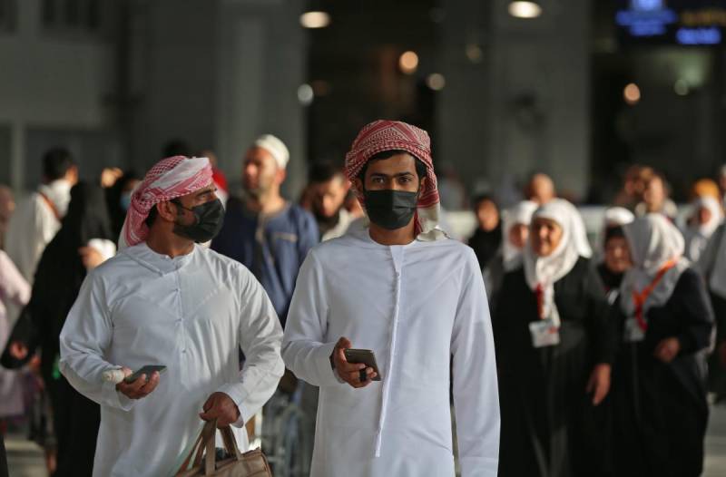 سعودی عرب میں کورونا کے باعث لگائی گئی پابندیاں اٹھانے کا اعلان 