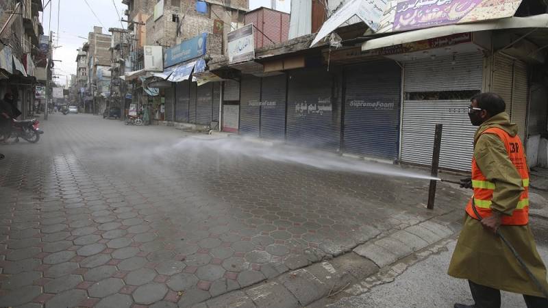 پنجاب میں مکمل لاک ڈاؤن نہیں کیا جائے گا، اجلاس میں فیصلہ