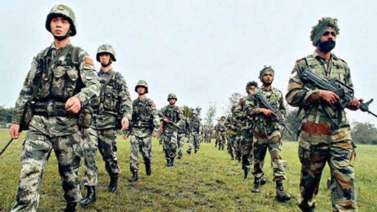 چین نے لیفٹیننٹ کرنل اور 3 میجر سمیت 10 بھارتی فوجی رہا کر دیئے
