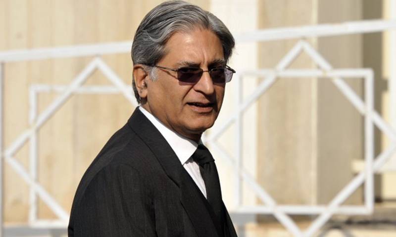 جسٹس فائز عیسیٰ اور ان کی اہلیہ کے اثاثوں کا معاملہ ابھی حل طلب ہے، اعتزاز احسن