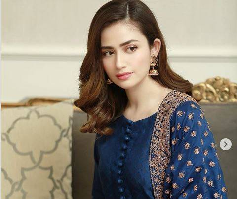زندگی کو بلا وجہ کی مشکلات سے بچانے کےلئے ہر قدم پھونک پھونک کر رکھنا پڑتا ہے ‘ ثنا جاوید
