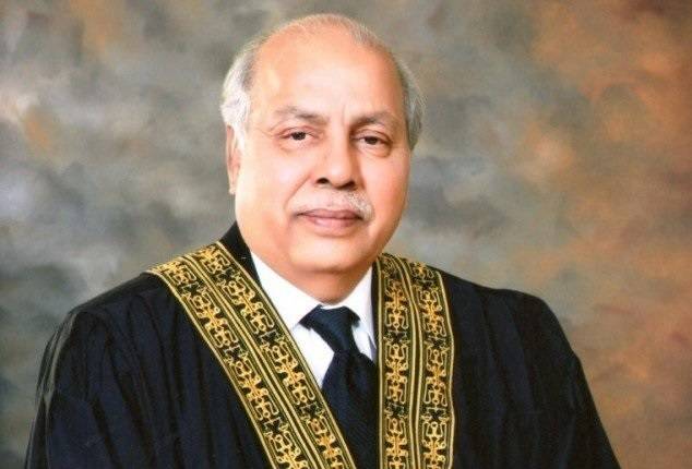 پائلٹس کے جعلی لائسنس کا معاملہ، چیف جسٹس نے نوٹس لے لیا