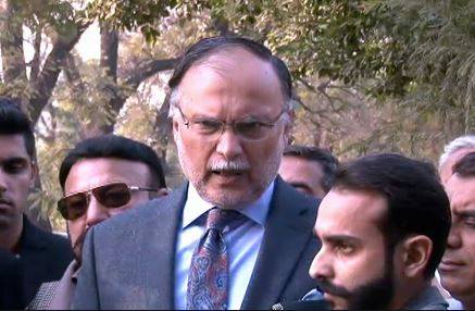 عمران خان کا تعلق ریاست مدینہ سے نہیں، سوویت یونین سے ہے،احسن اقبال