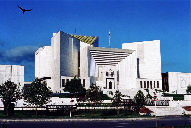 سپریم کورٹ نے شوگر انکوائری کمیشن رپورٹ پر عملدرآمد جاری رکھنے کی حکومتی استدعا مسترد کردی