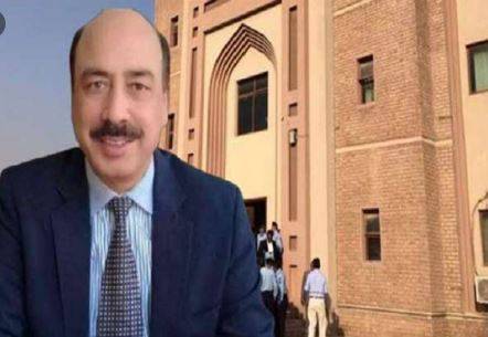 ویڈیو سکینڈل کیس،نواز شریف کیخلاف فیصلہ دینے والے جج ارشد ملک کو برطرف کردیا گیا