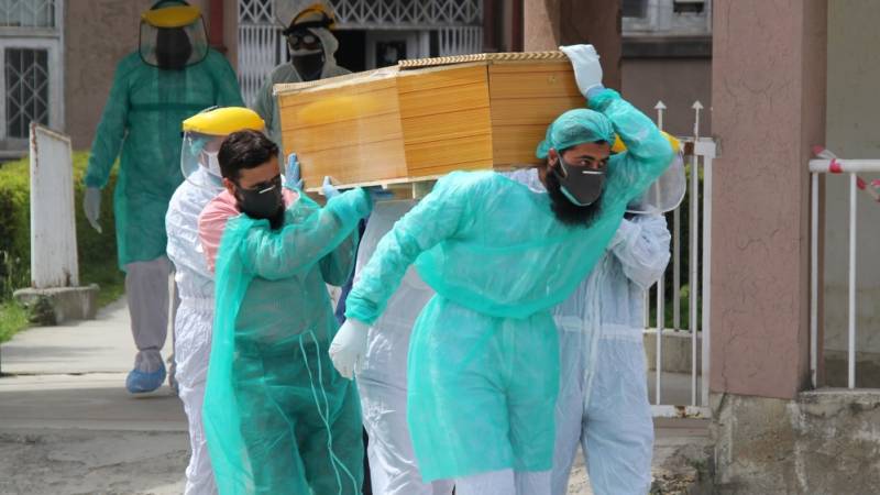 کورونا وائرس :ملک بھر میں مزید 67افراد جاں بحق ،اموات 5386ہو گئیں