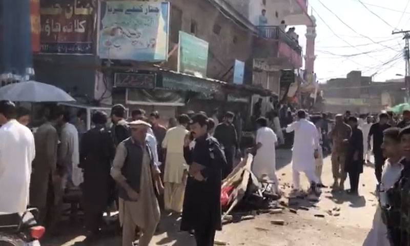 پاراچنار کے طوری بازار میں دھماکہ، متعدد افراد زخمی 