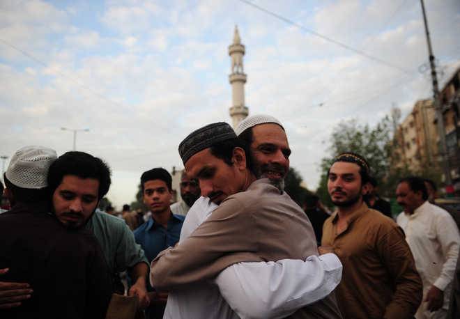 حکومت نے عید الاضحیٰ پر تین چھٹیاں دینے کا اعلان کر دیا