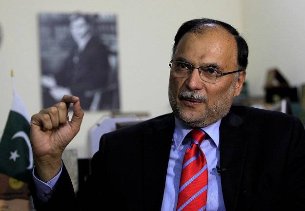نیب قوانین پر ڈیڈ لاک حکومت کی طرف سے ہوا،احسن اقبال