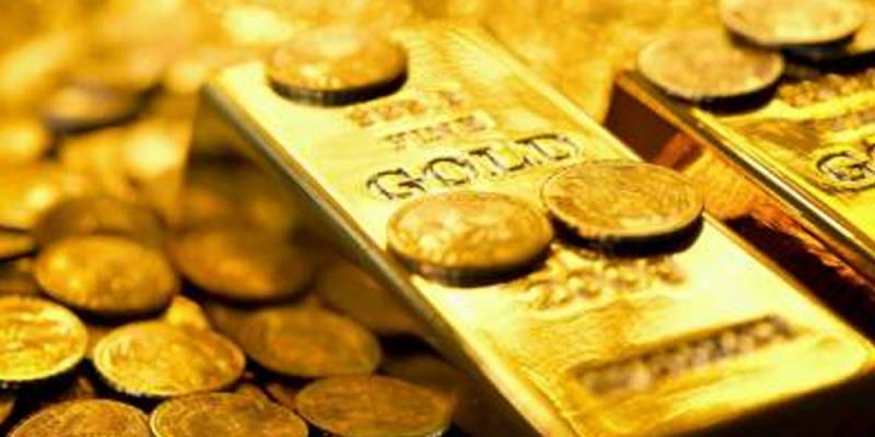 فی تولہ سونے کی قیمت میں 2900 روپے کی کمی