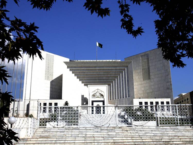 سپریم کورٹ کا فیصل آباد میں رفاعی پلاٹوں اور گرین بیلٹس پر قائم تمام تجاوزات ختم کرنے کا حکم