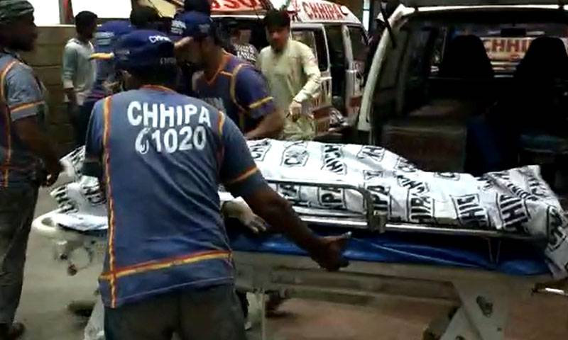 کراچی میں حالیہ بارشوں کے دوران مختلف حادثات میں 30 افراد جاں بحق 
