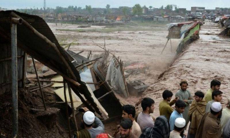  خیبرپختونخوا میں سیلاب کی تباہ کاریاں،23 افراد جاں بحق