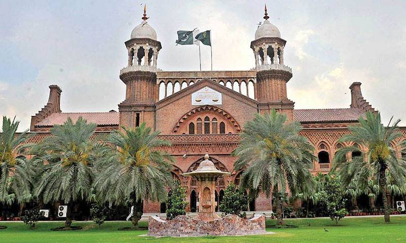 موٹروے واقعہ، لاہور ہائیکورٹ نے تحقیقاتی رپورٹ طلب کر لی 