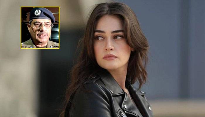 معروف ترک اداکارہ اسراء بیلجک سی سی پی او لاہور پربرہم 