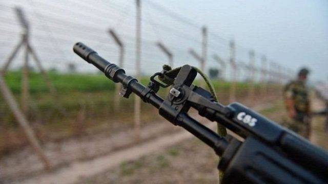 بھارتی فوج کی ایل او سی پر بلا اشتعال فائرنگ،8 سالہ بچے سمیت دو افراد زخمی