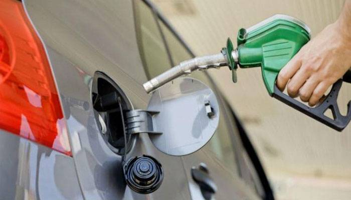 حکومت کا پٹرول کی قیمتیں برقرار رکھنے کا فیصلہ