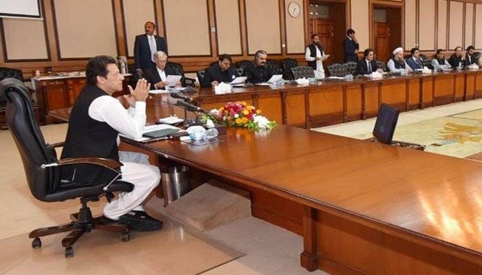 اقتصادی رابطہ کمیٹی میں گیس اور بجلی کے بلوں میں حیران کن اضافہ 