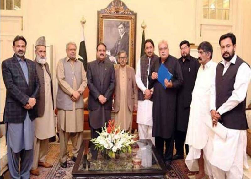 وزیراعلیٰ پنجاب سے ملاقات کیوں کی؟ن لیگ کا 5ارکان اسمبلی کو پارٹی سے نکالنے کا اعلان