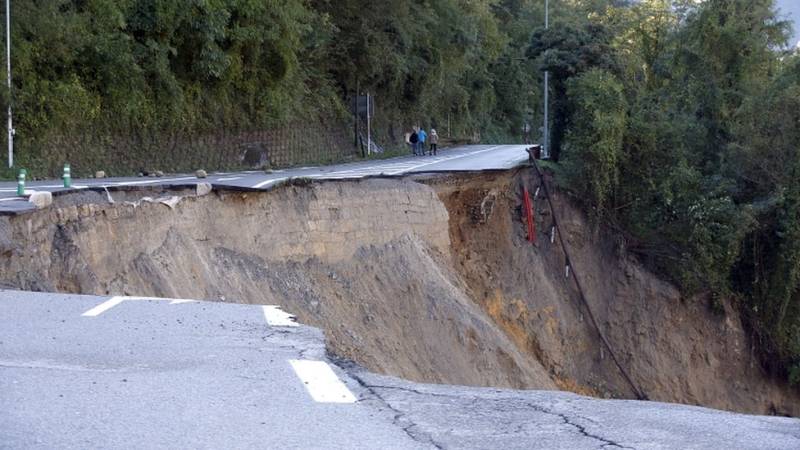 اٹلی اور فرانس میں سیلاب نے تباہی مچادی،دوافرادہلاک،30بہہ گئے 