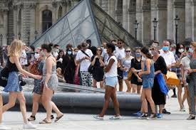 پیرس میں کورونا وائرس کے پھیلاؤ کے سبب عوامی مقامات پر دوبارہ پابندی
