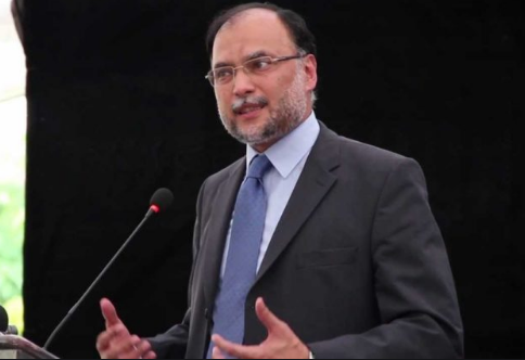 احسن اقبال نے ٹک ٹاک کی بحالی کا مطالبہ کردیا