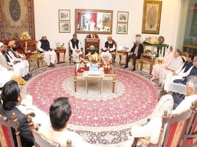 اپوزیشن اسمبلیوں سے استعفے آخری حربے کے طور پر استعمال کریگی