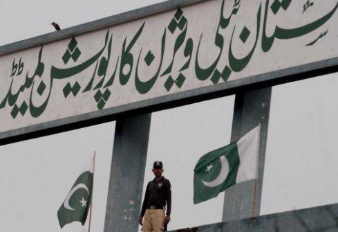 پی ٹی وی کے ملازمین کو برطرف نہیں کیا جا رہا 