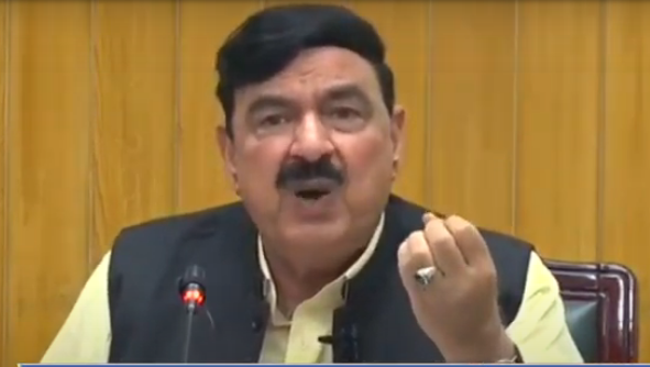 پشاور اور کوئٹہ کے جلسے کے لئے دعا گو ،حالات بہت خراب ہیں:شیخ رشید
