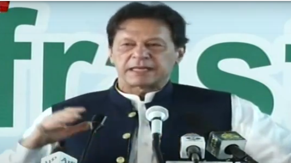 قوم ایسے ترقی نہیں کرتی کہ آپ سارا پیسہ کسی ایک شہر پر لگا دیں:وزیراعظم عمران خان