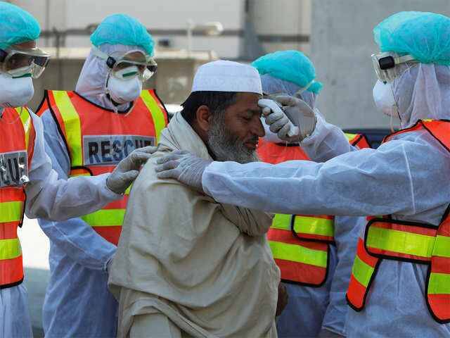 Pandemic, second wave, Pakistan, NCOC, cases
