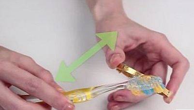 Gold jewelry that shines in an instant