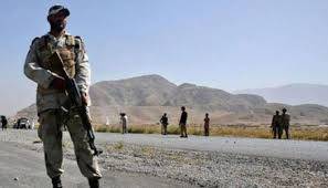 پاک افغان بارڈر پر دہشتگردوں کی سکیورٹی فورسز پر فائرنگ، 1 اہلکار شہید