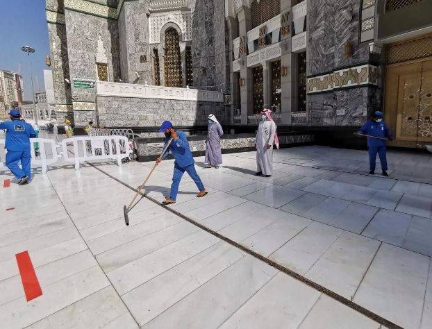 The record of Sunni Tying in Masjid-ul-Haram in just 35 minutes