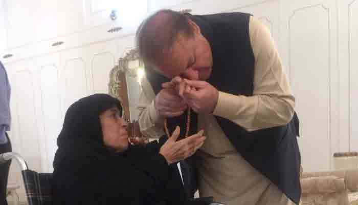 Pakistan,Nawaz Sharif,Mother,Shahbaz sharif