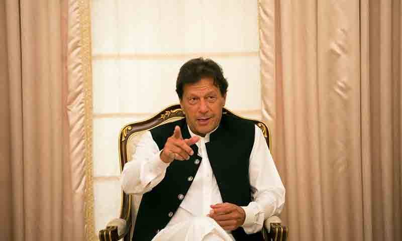 فوج کا دباو ہو تو مزاحمت بھی کروں ، وزیراعظم عمران خان