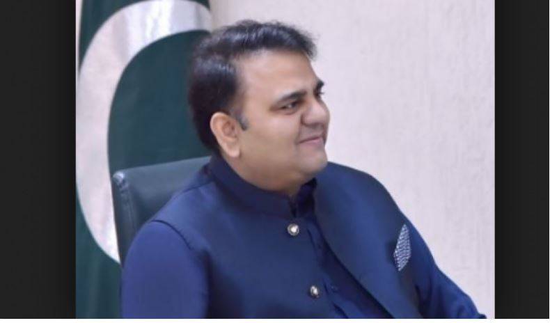 شریف فیملی کے لوگ جلد پاکستان آئیں گے ، فواد چوہدری