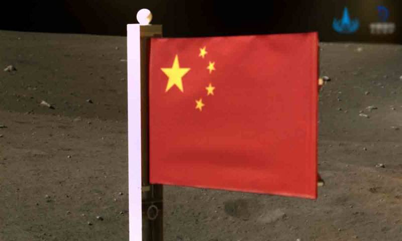 چاند پر جھنڈا گاڑنے والا چین دنیا کا دوسرا ملک بن گیا