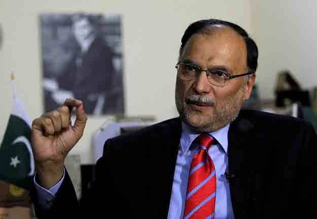 حکومت کا پی ڈی ایم کی قیادت سے رابطہ، احسن اقبال نے تصدیق کر دی