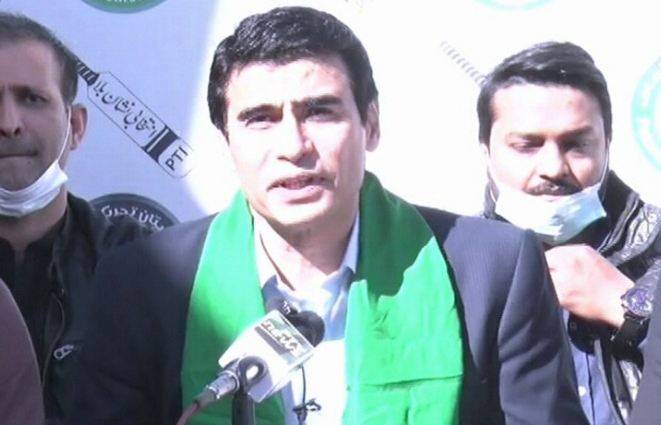 اداکار فرحان علی آغا نے پی ٹی آئی جوائن کرلی 