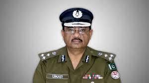 سابق سی سی پی او لاہور عمر شیخ کا تبادلہ دس کروڑ میں ہوا، معروف صحافی کا انکشاف 