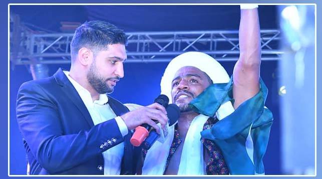 برطانوی باکسر عامر خان پاکستانی باکسرز اور حکومت کو ماموں بنا گئے 